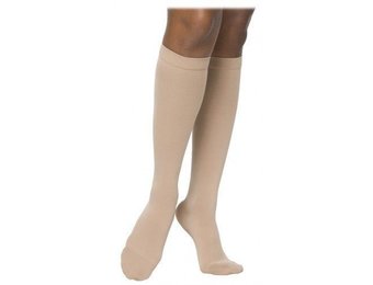 Essential Opaque For Women Knee-High 30-40mmHg