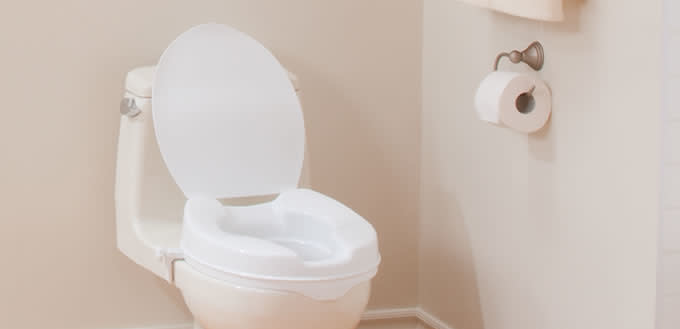Aquasense Raised Toilet Seat W/lid