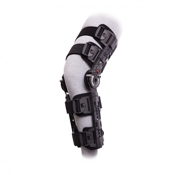 DONJOY® X-ROM™ POST-OP KNEE BRACE