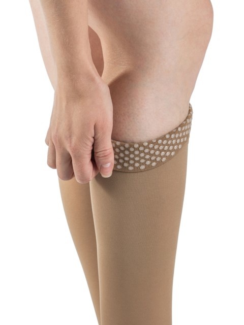 Essential Opaque For Women Knee High 20-30 mmHg Large Long Black99 S/Grip Top