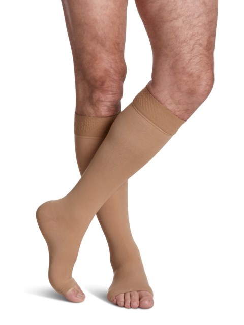 Essential Opaque For Women Knee High 20-30 mmHg Large Long Black99 S/Grip Top