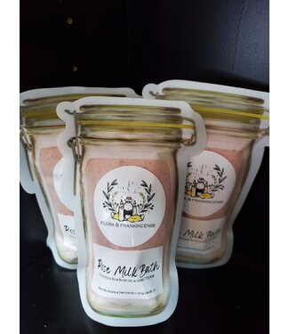 F&F ROSE MILK BATH