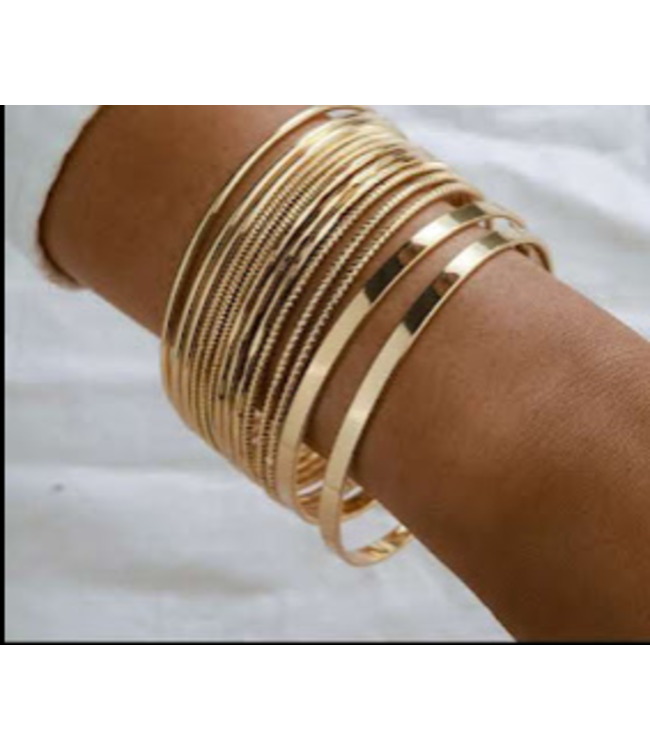 A.X.  TOCONA 14PCS SET PUNK GLD COLOR BRACELTS