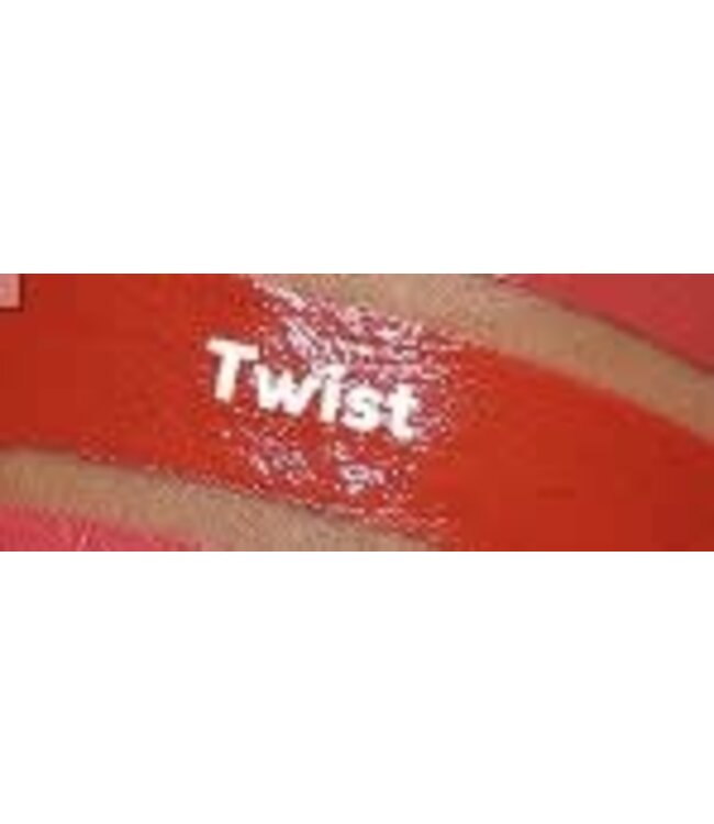 LA COLORS VELVET PLUSH CREAMY LIP COLOR