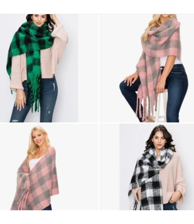 SAREBYS BEAUTY SUPPLY PLAID  PATTERN FRINGE SCARF