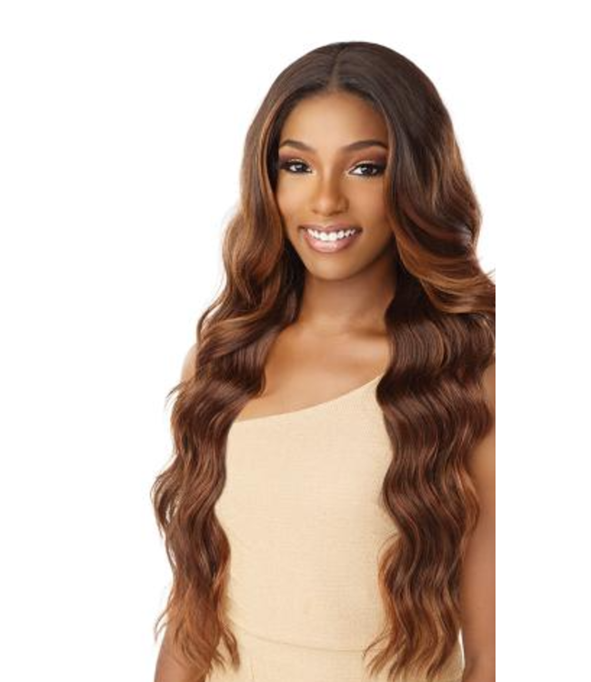 SENSATIONNEL BUTTA LACE WIG UNIT 33 1B