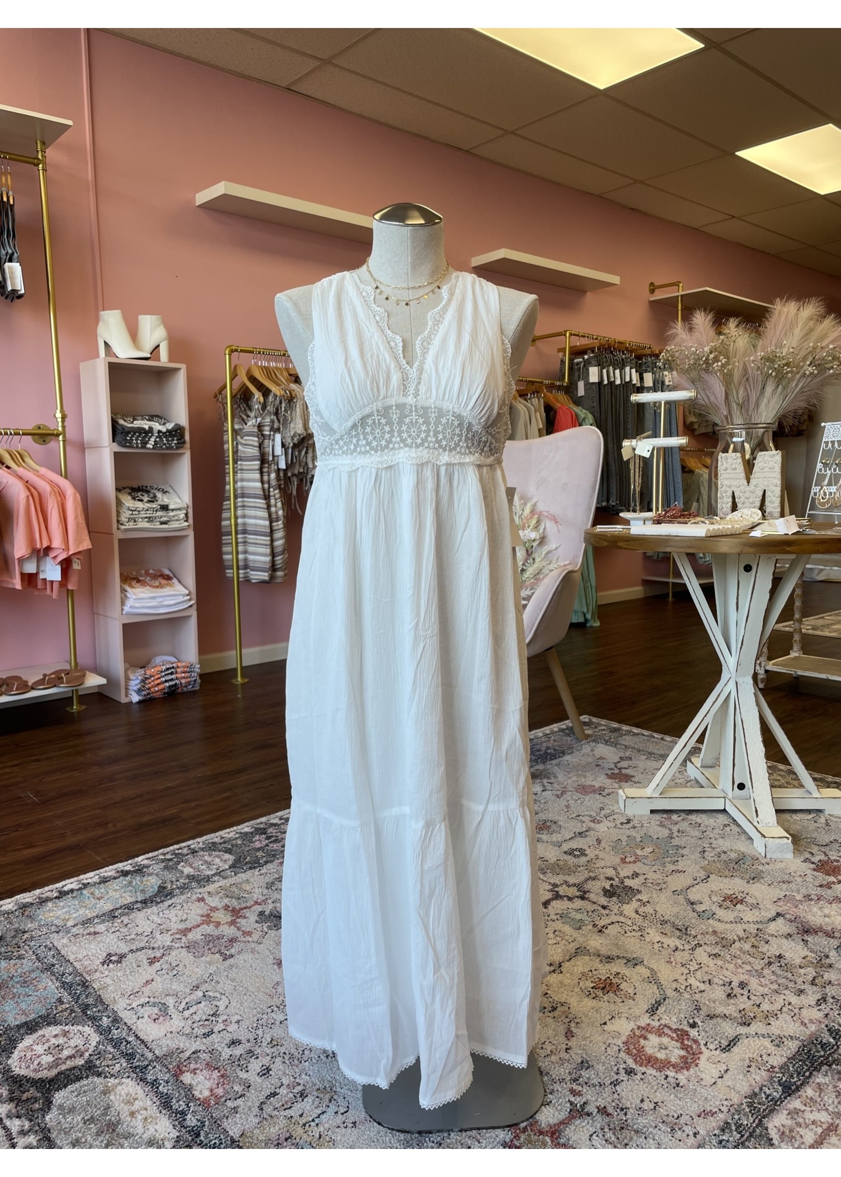 White Lace Detailed Midi Dress