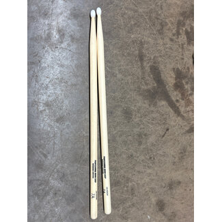 Vic Firth Vic Firth - N7AN-CUSTOM - 7AN with Pro Drum imprint Drumsticks