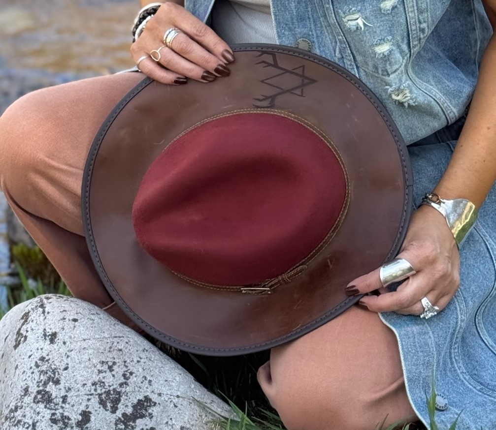 LEATHER & 100% WOOL SUMMIT Hat