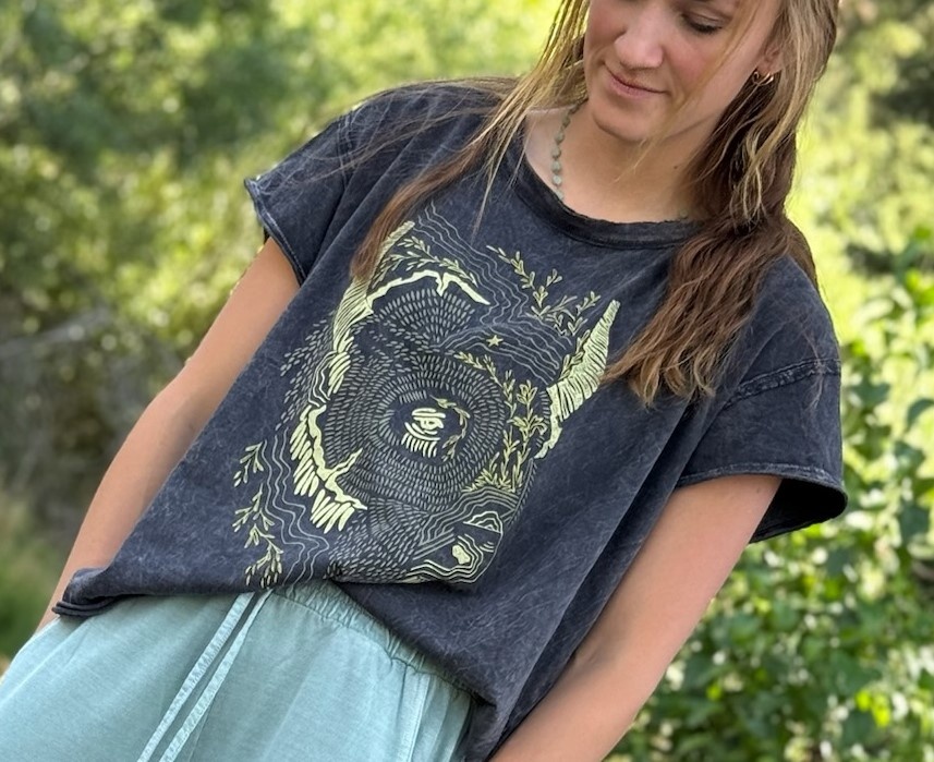 EMBELLISHED BISON Tshirt