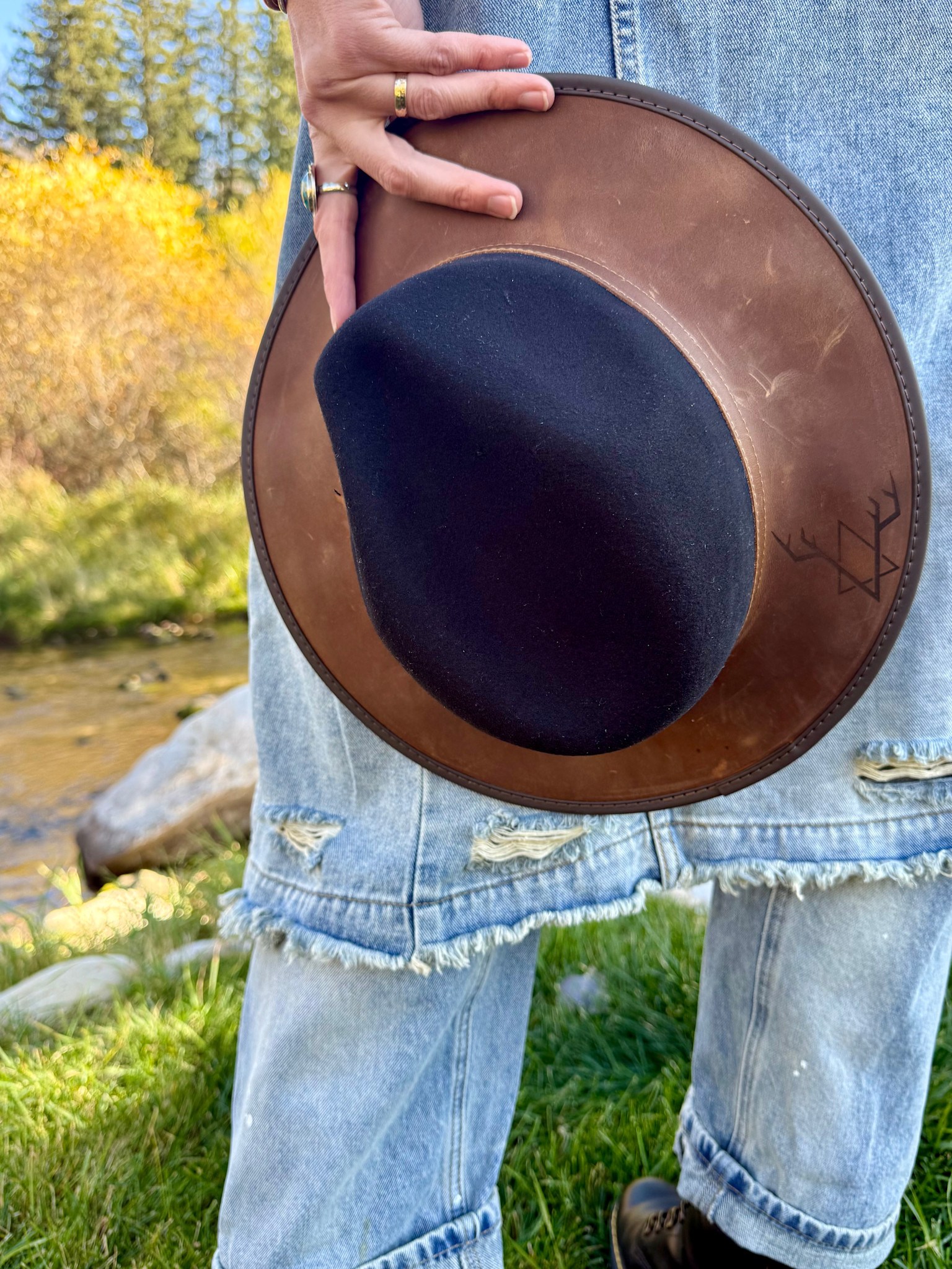 LEATHER & 100% WOOL SUMMIT Hat