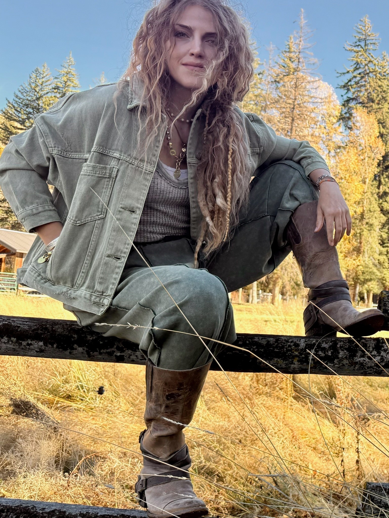 STAR OF 89 Oversized Back Pleated Jacket