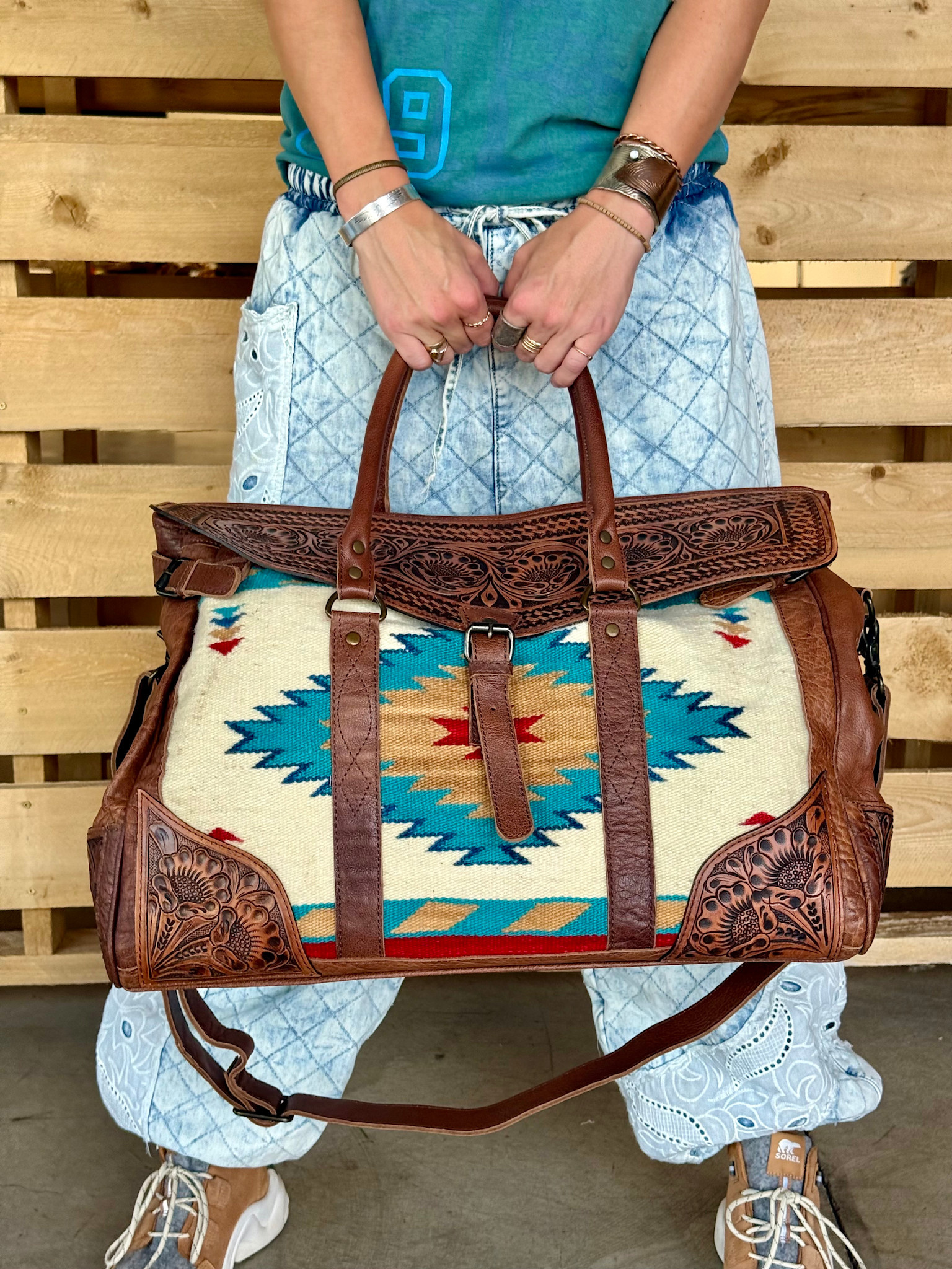 SPIRIT in the SKY WOOL BLANKET & LEATHER DUFFEL