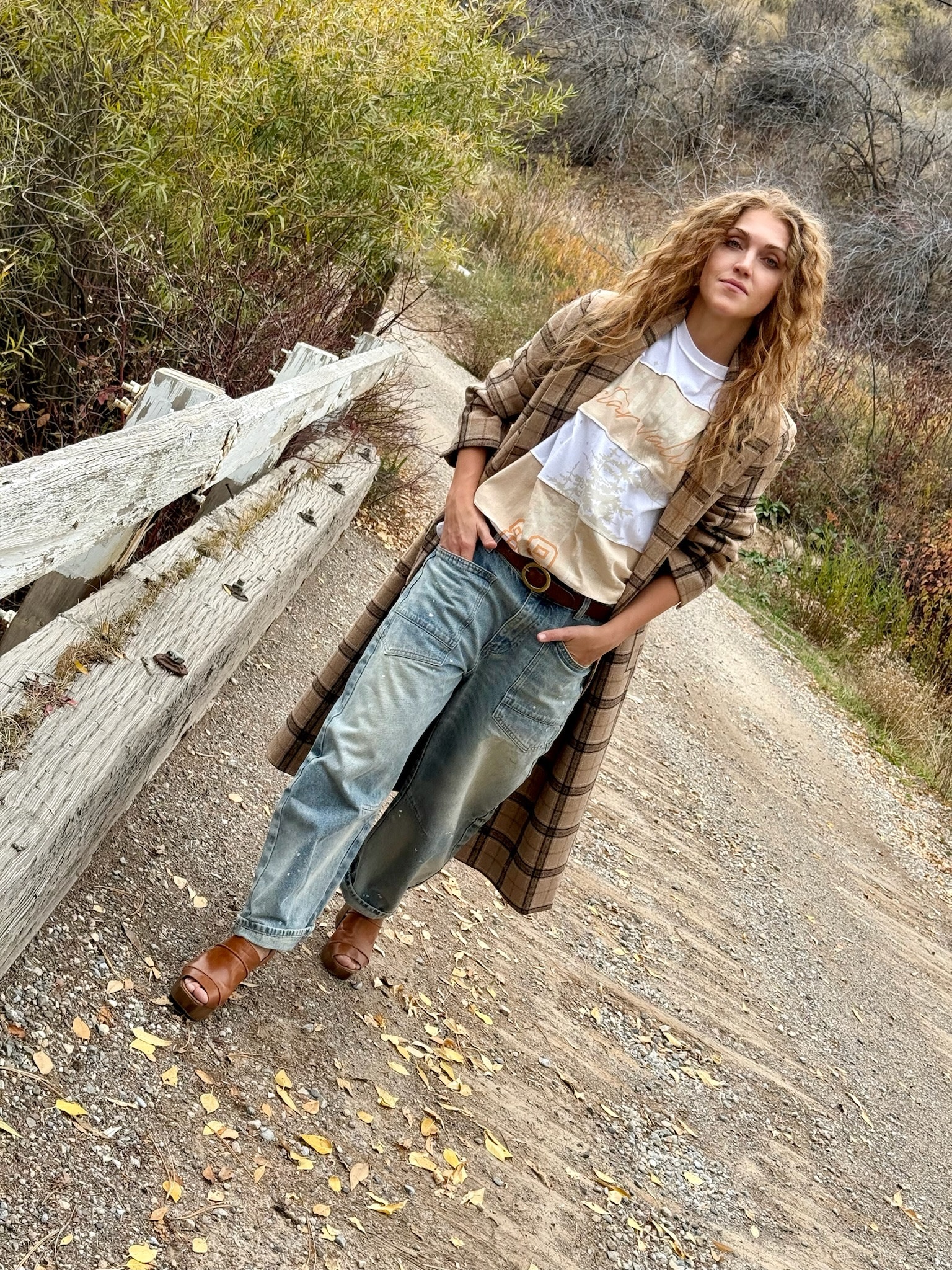 HORSESHOE JEANS w/ BELT