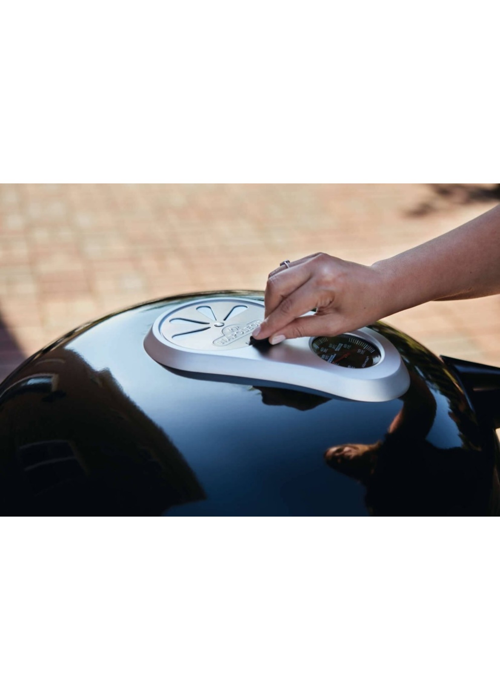 Napoleon PRO CHARCOAL KETTLE GRILL, BLACK