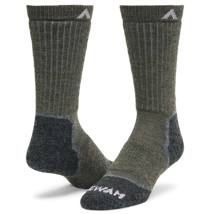 WIGWAM MILLS INC. MERINO LITE HIKER MIDWEIGHT CREW SOCK - OLIVE GREEN