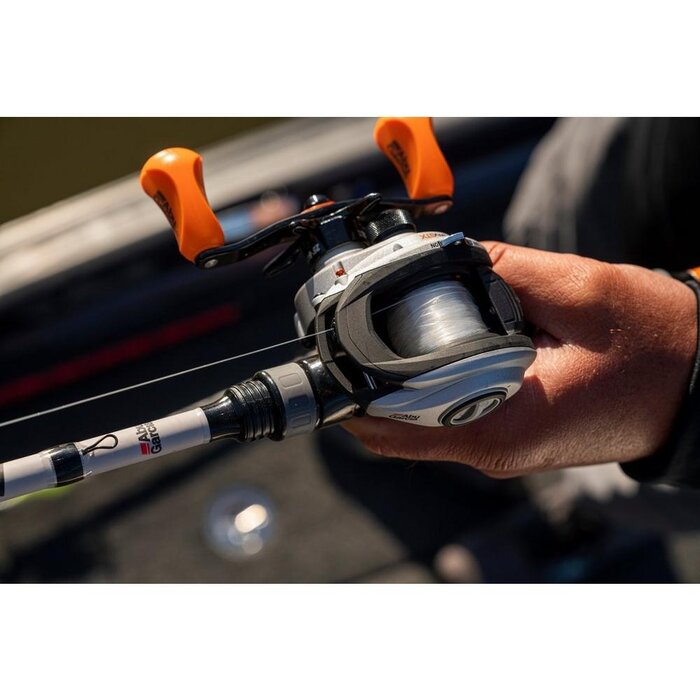 ABU GARCIA MAX STX LOW PROFILE REEL