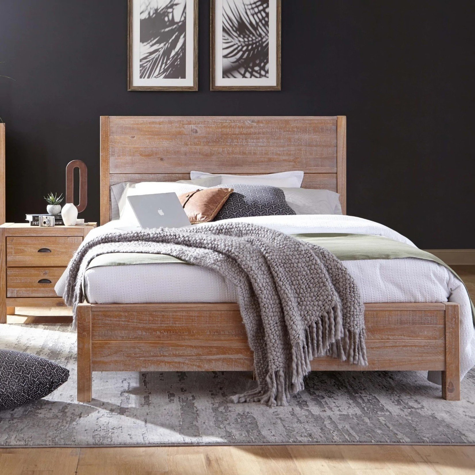 GrainWood Montauk Queen Panel Bed /Driftwood