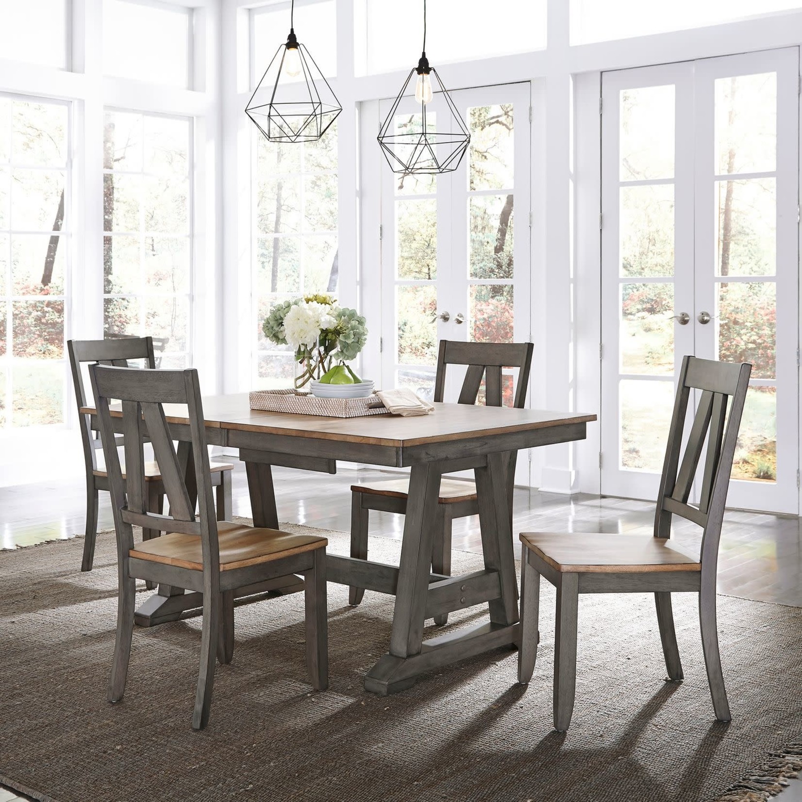 Liberty Furniture Lindsey Farm Splat Back Side Chair (K2L)