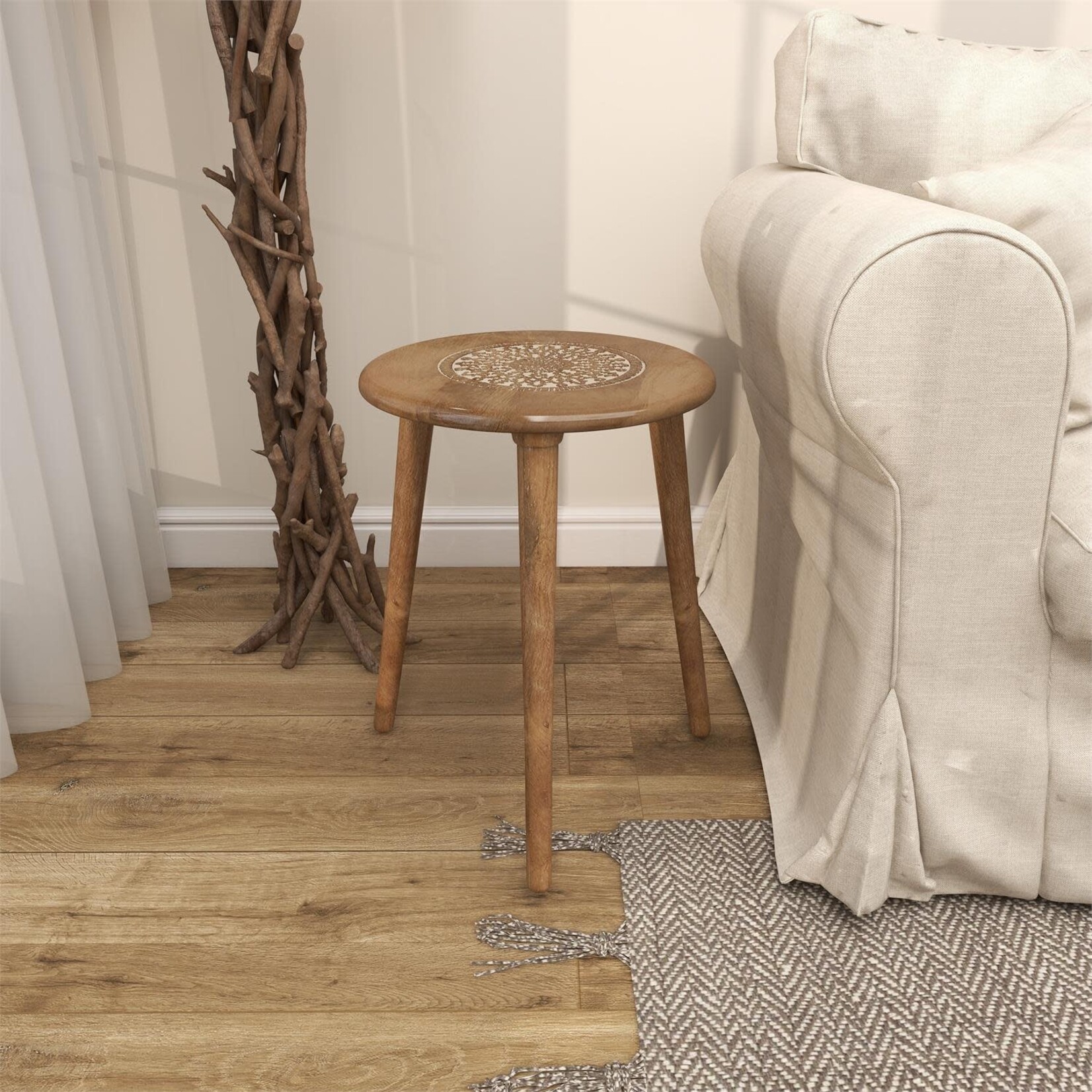 Uma Tripod Table 17"Wx22"H