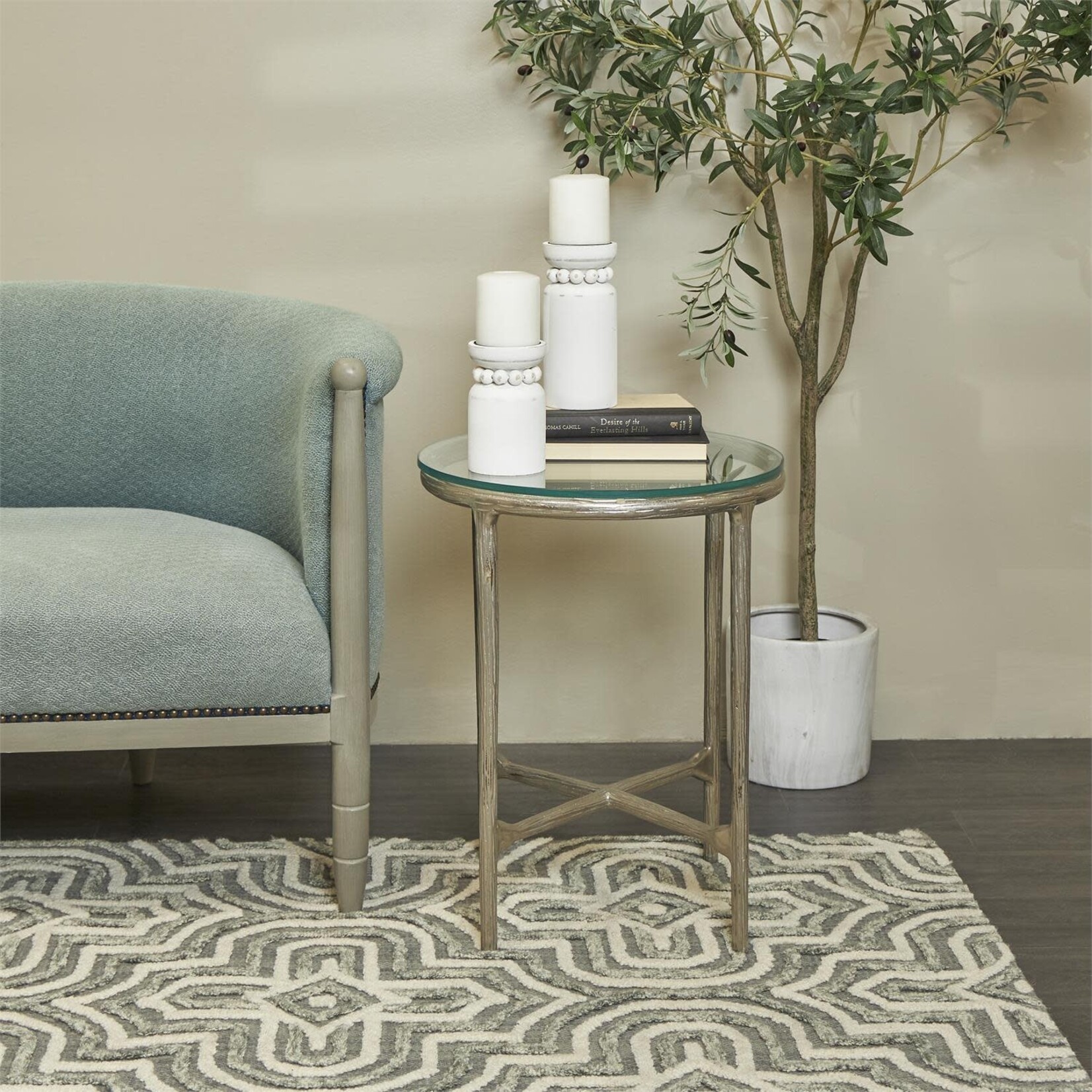 Uma Silver Accent Table 18Wx23H