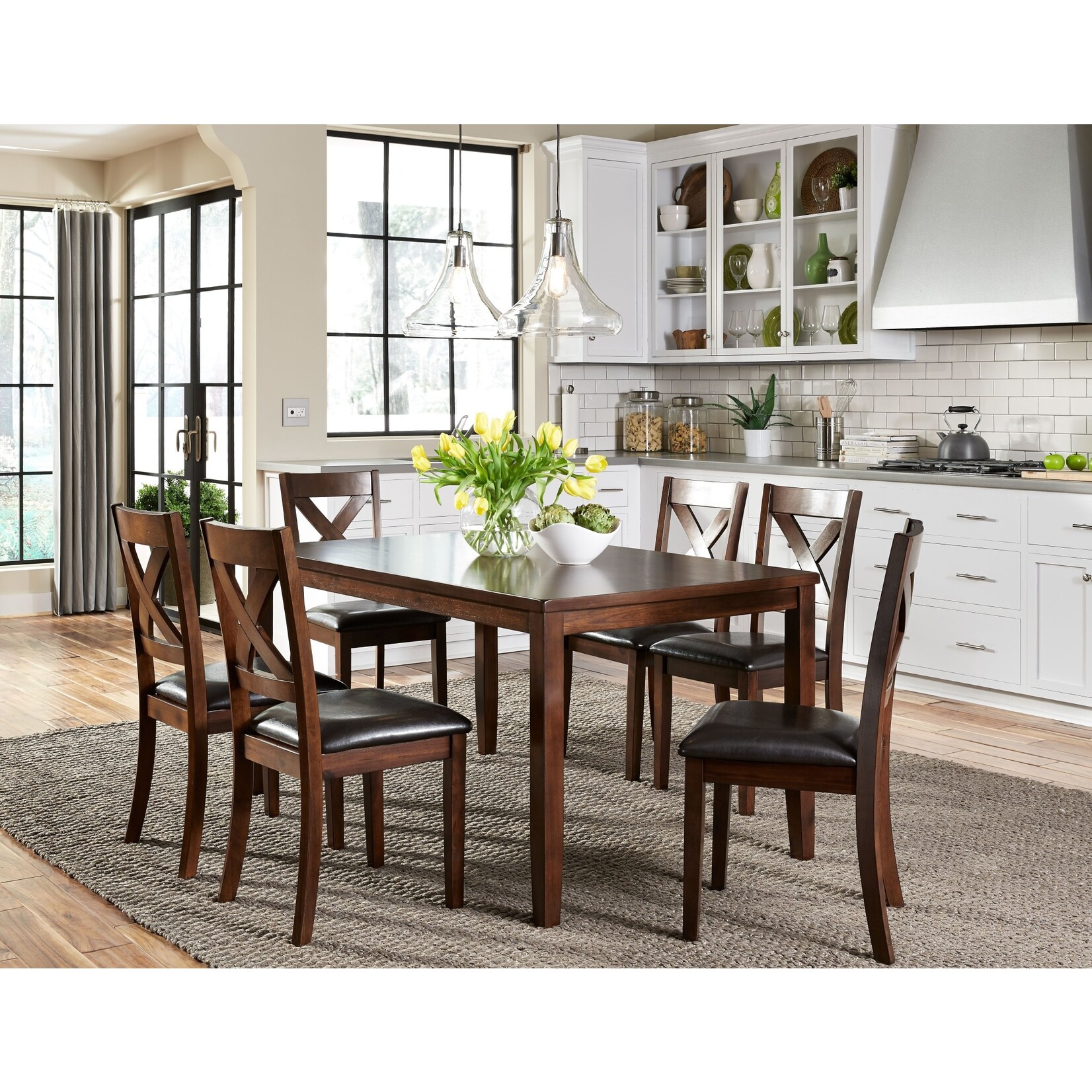 Liberty Furniture Thornton Table and 6 chairs