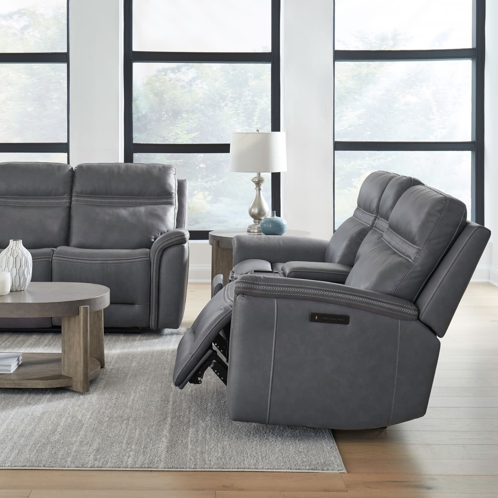 Liberty Furniture Cooper Power Loveseat w/console Blue Gray N2UM