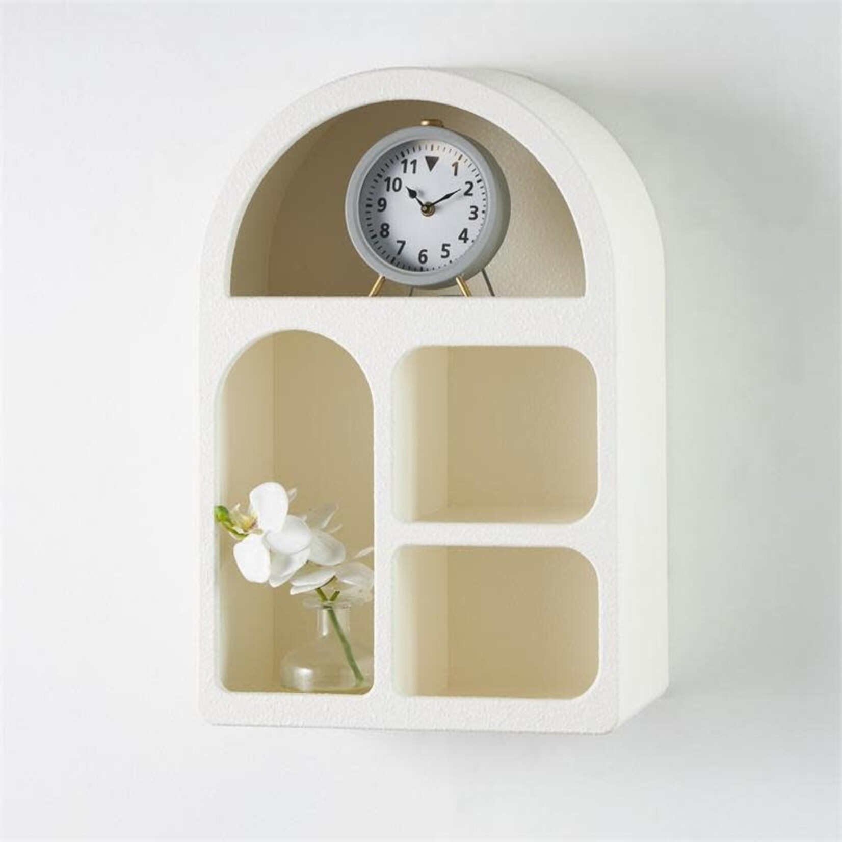 Uma 18530 Wood Wall Shelf 16wx24h
