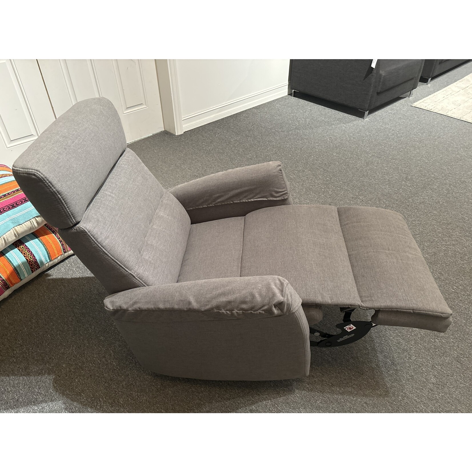 Divani Manual Recliner Ultra 504 Grey Performance Fabric