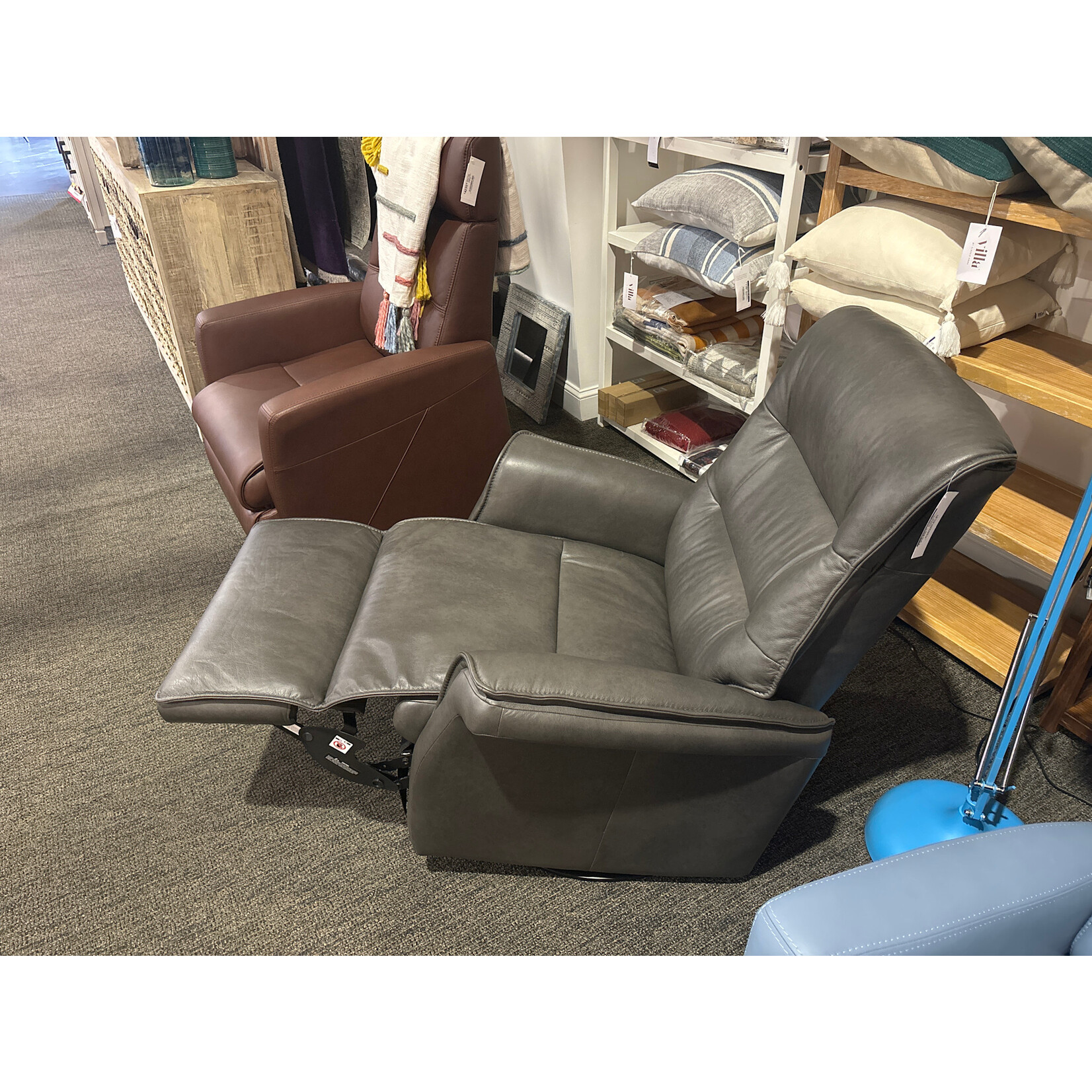 Chelsea Power Recliner S555 Anthracite Leather