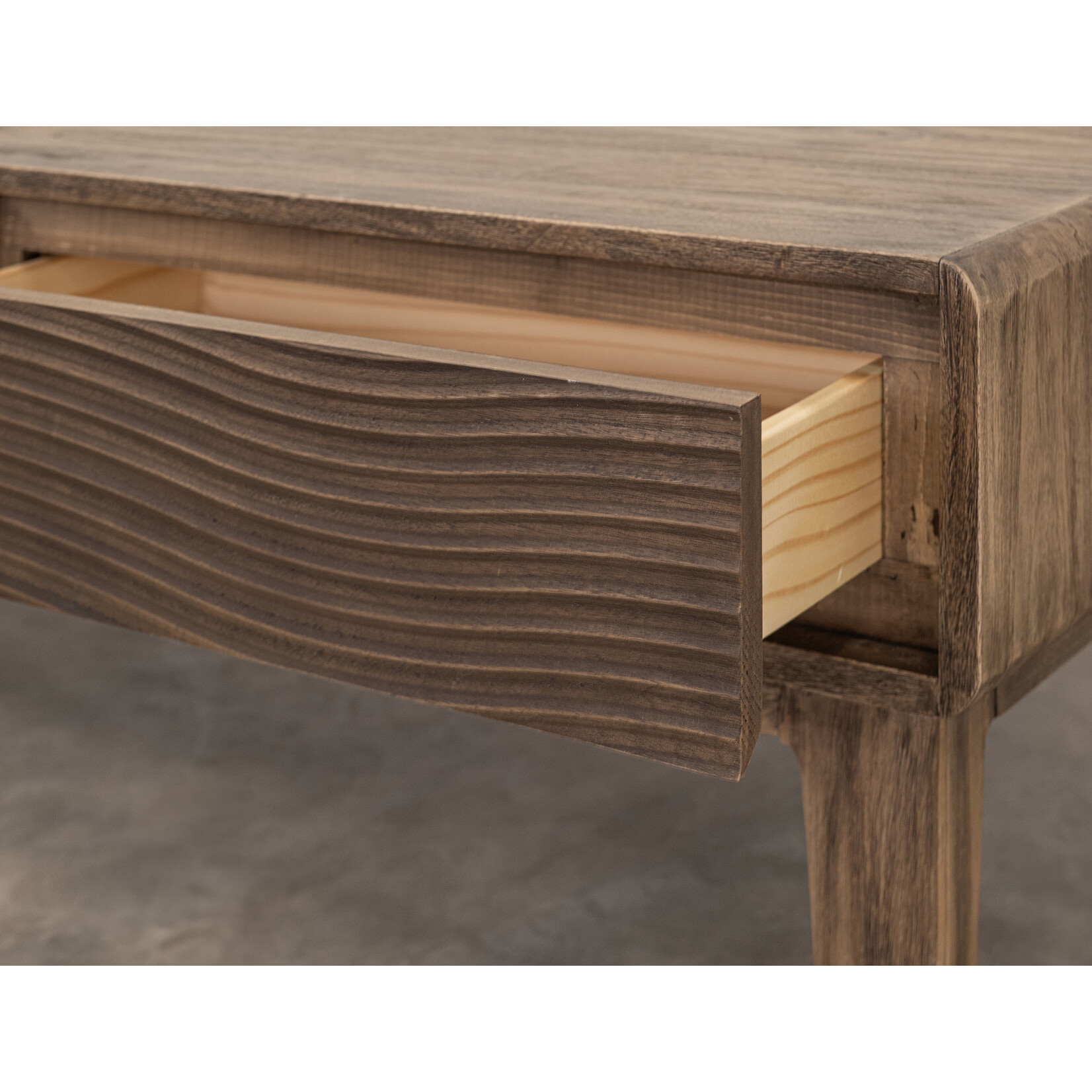 IFD Olivia	Sofa Table