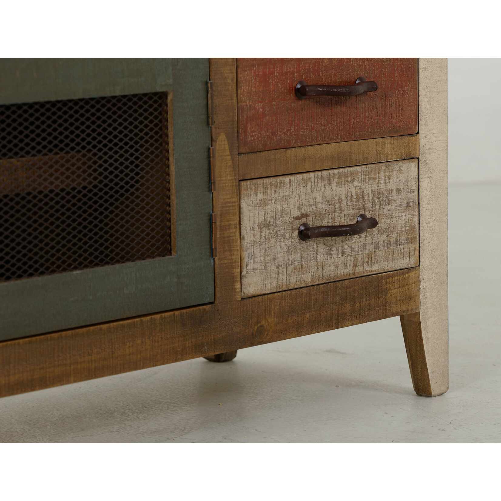 IFD Antique TV Stand 62"