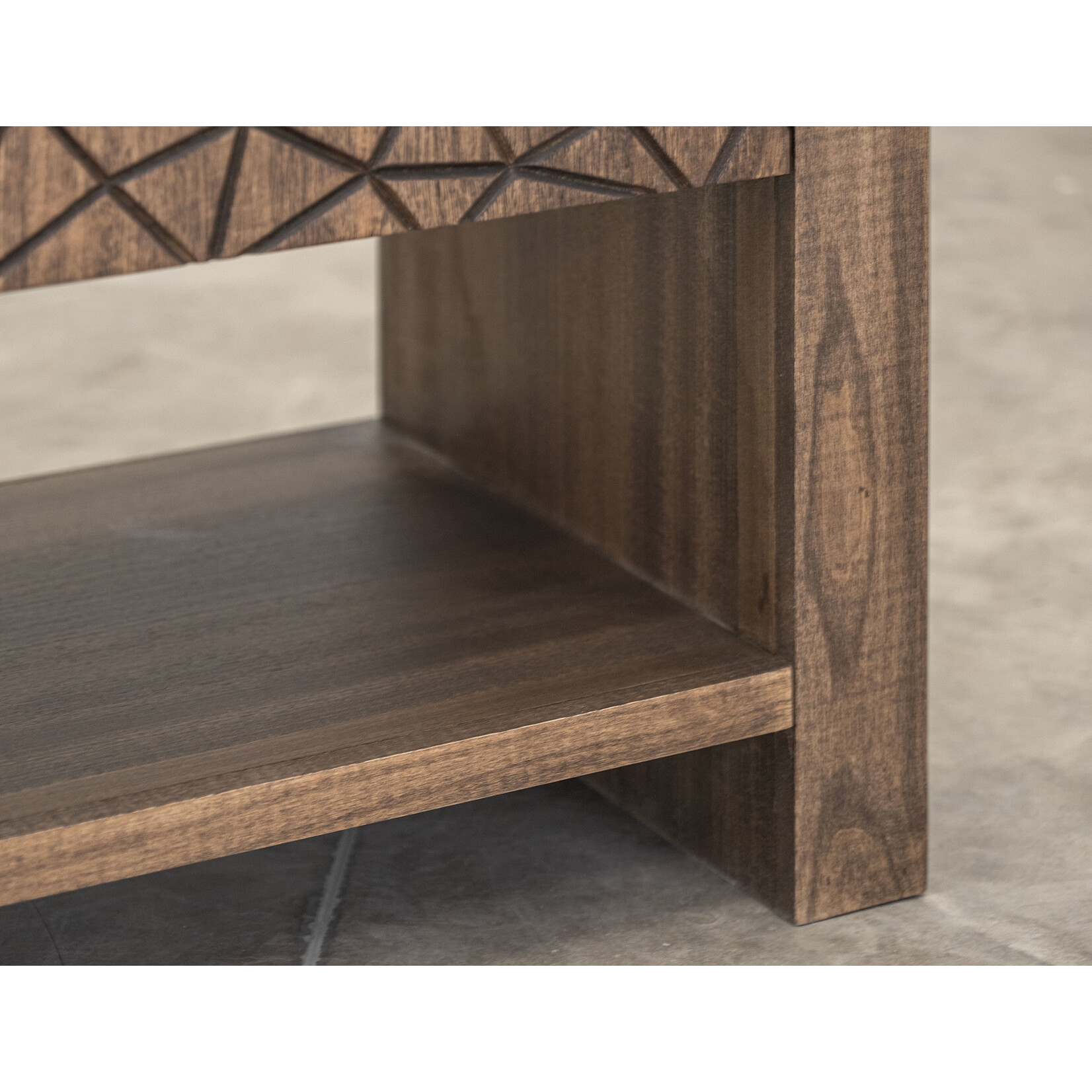 IFD Jaspe Console