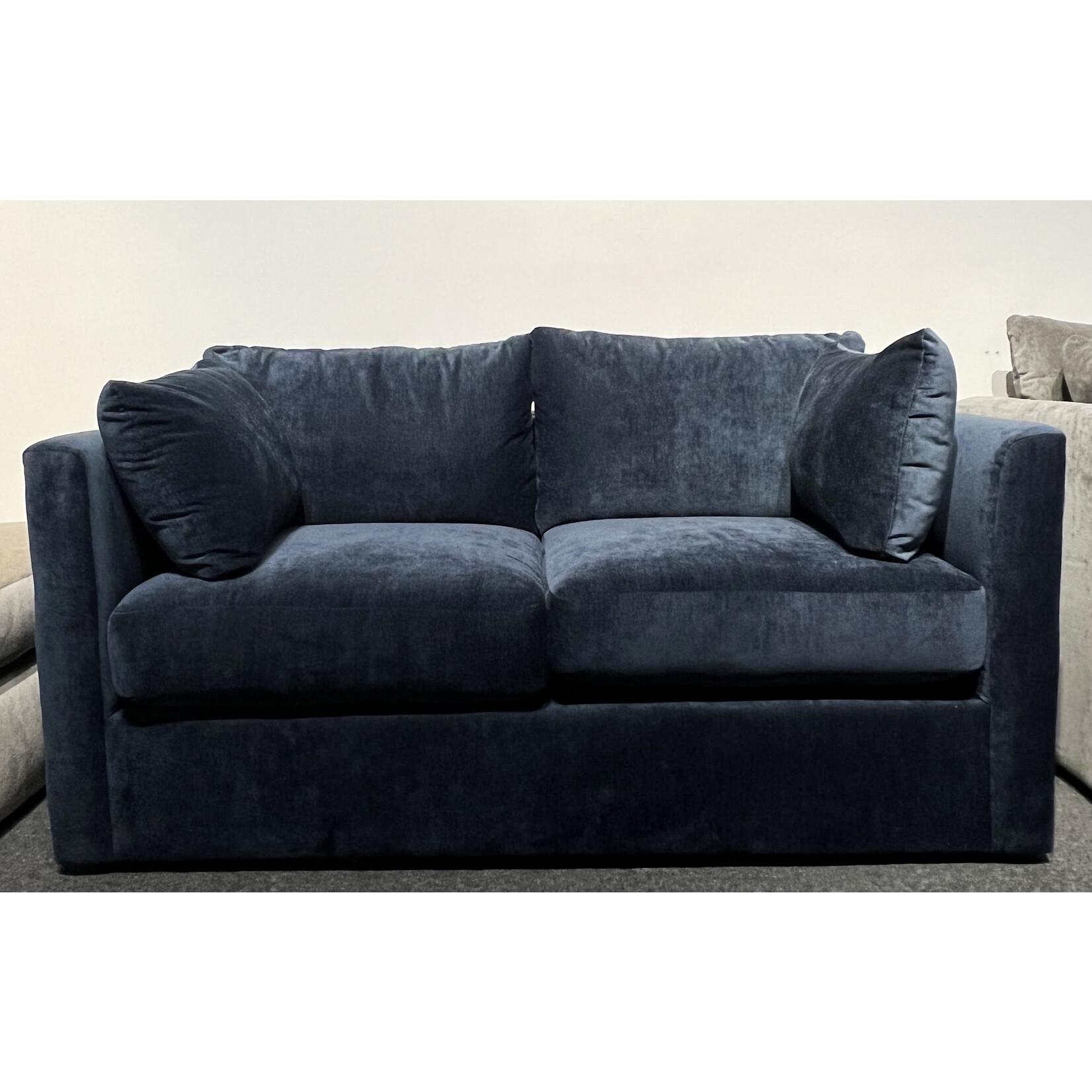 OvernightSofa Kenley Indigo	Full Sleeper