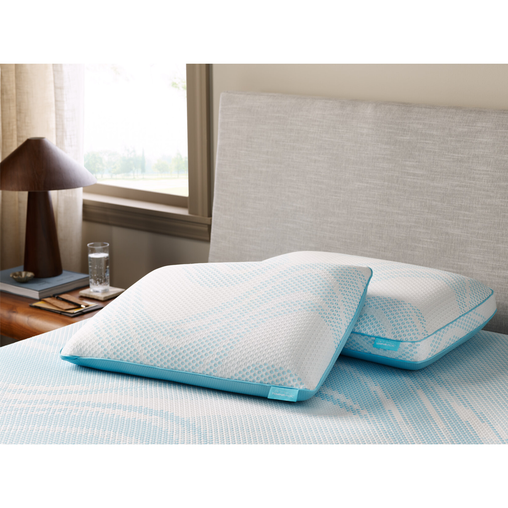 Tempur-Pedic NEW Breeze ProHi 2.0 King Pillow