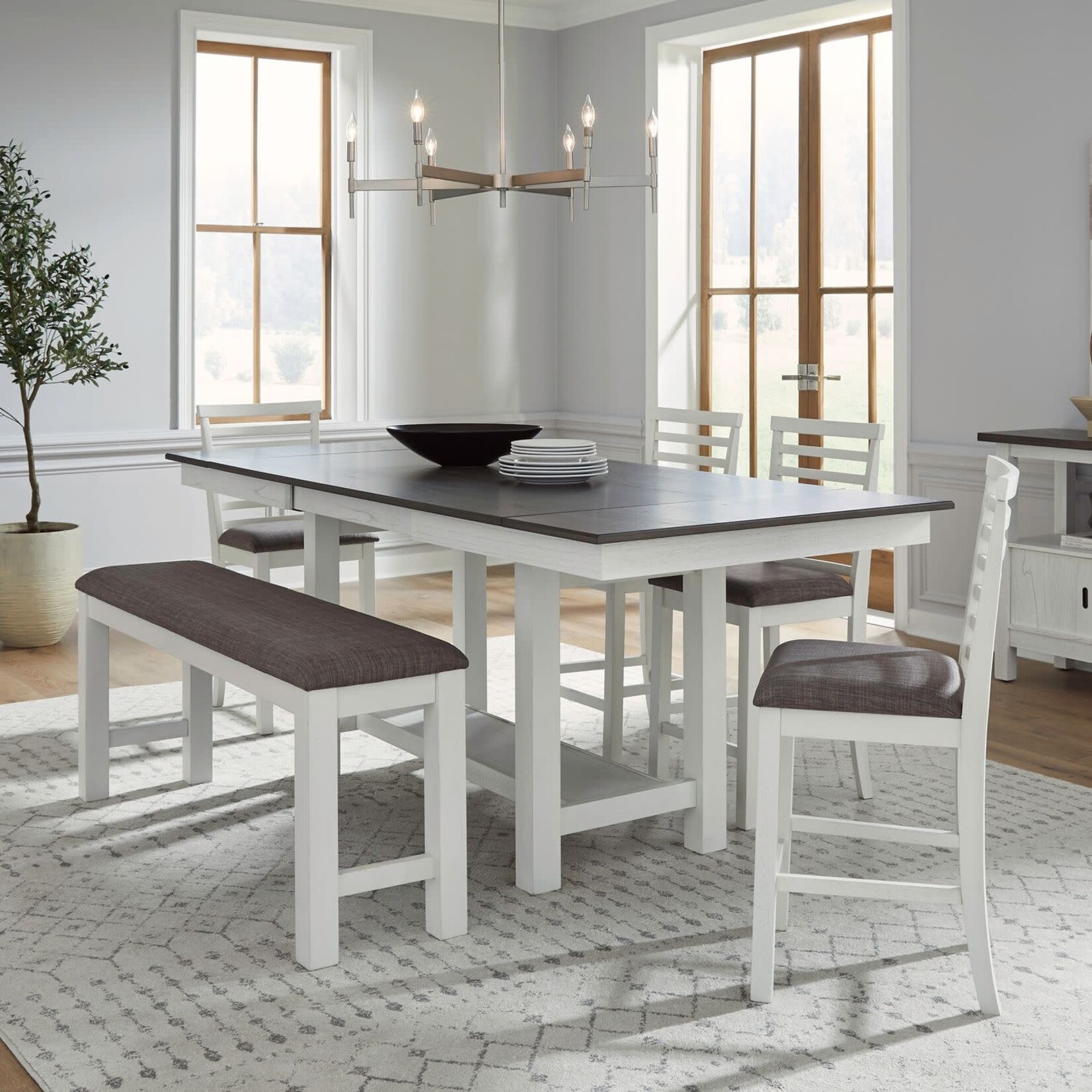 Liberty Furniture Brook Bay 6pc Gathering Trestle Set White