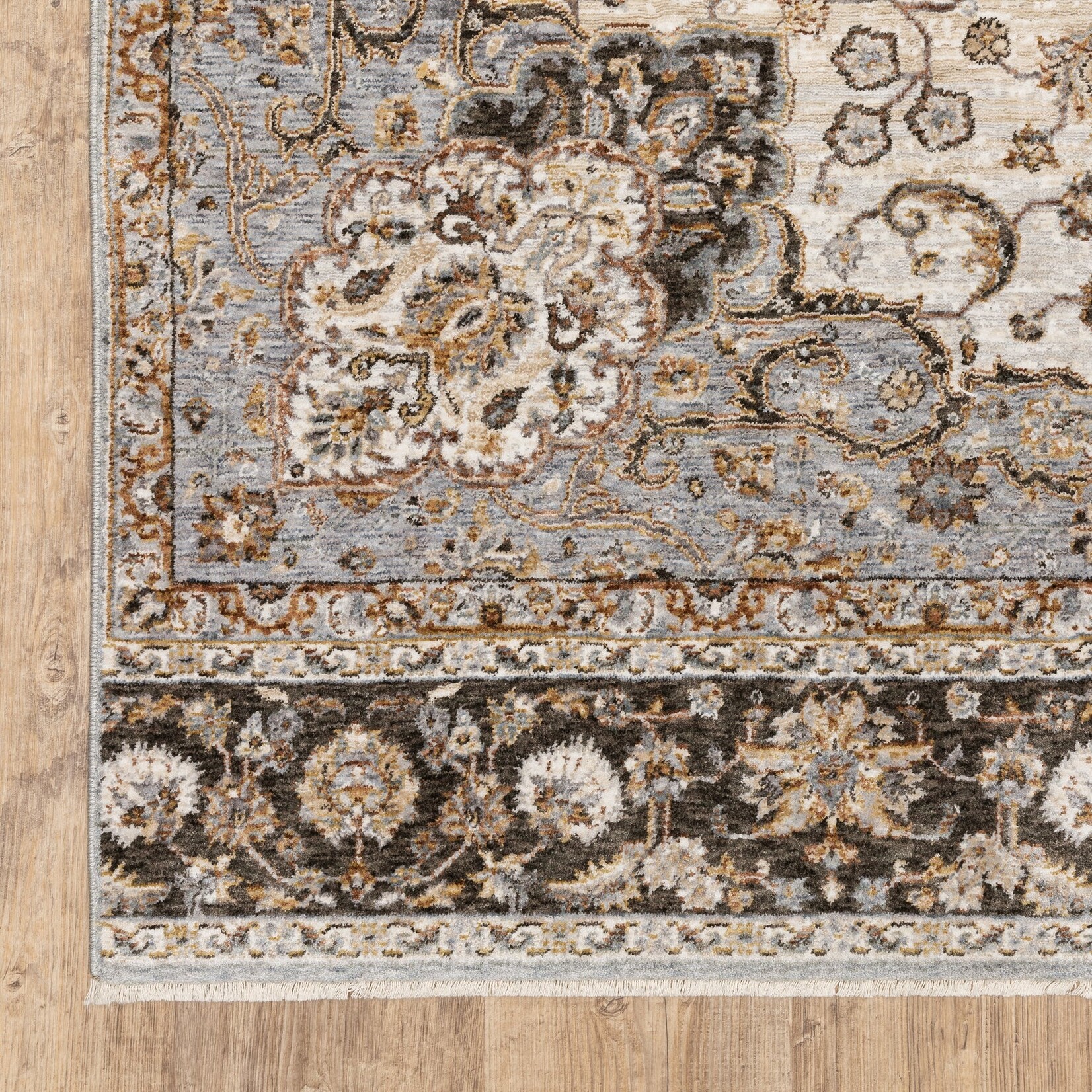 Oriental Weavers Maharaja MAHAR-660J1 5.3x7.6 Rug