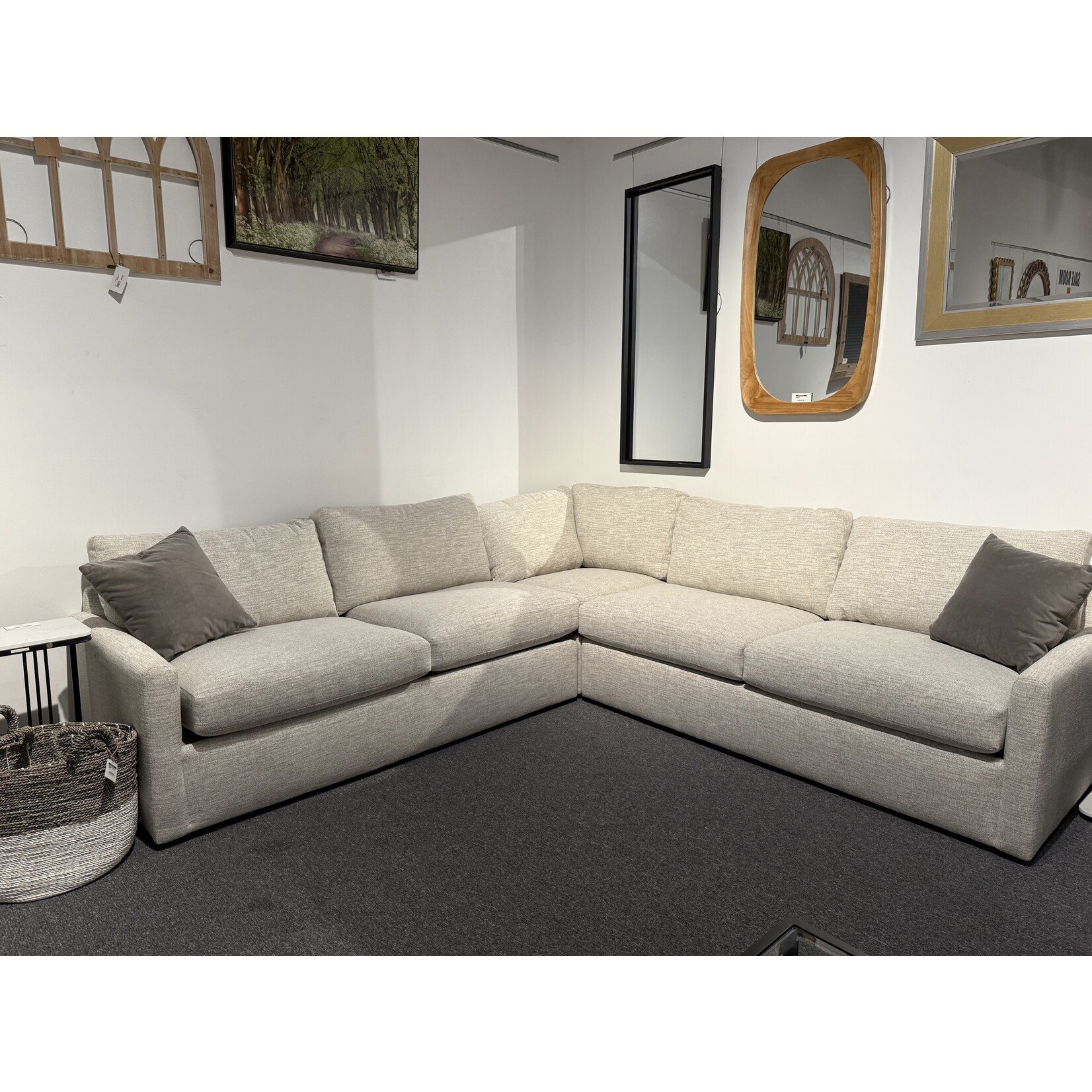 OvernightSofa 125 Sectional w/Queen Sleeper Tribute Parchment