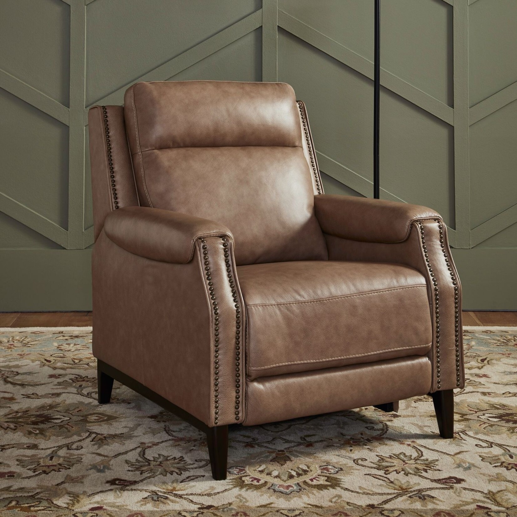 Liberty Furniture Rawling  Push  Back Recliner York Sand Leather
