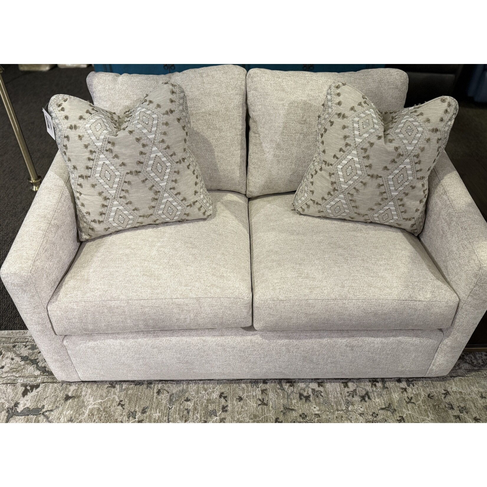 Craftmaster 7168 Sofa and Loveseat - Hillman10/Advantage10/Bungalow10