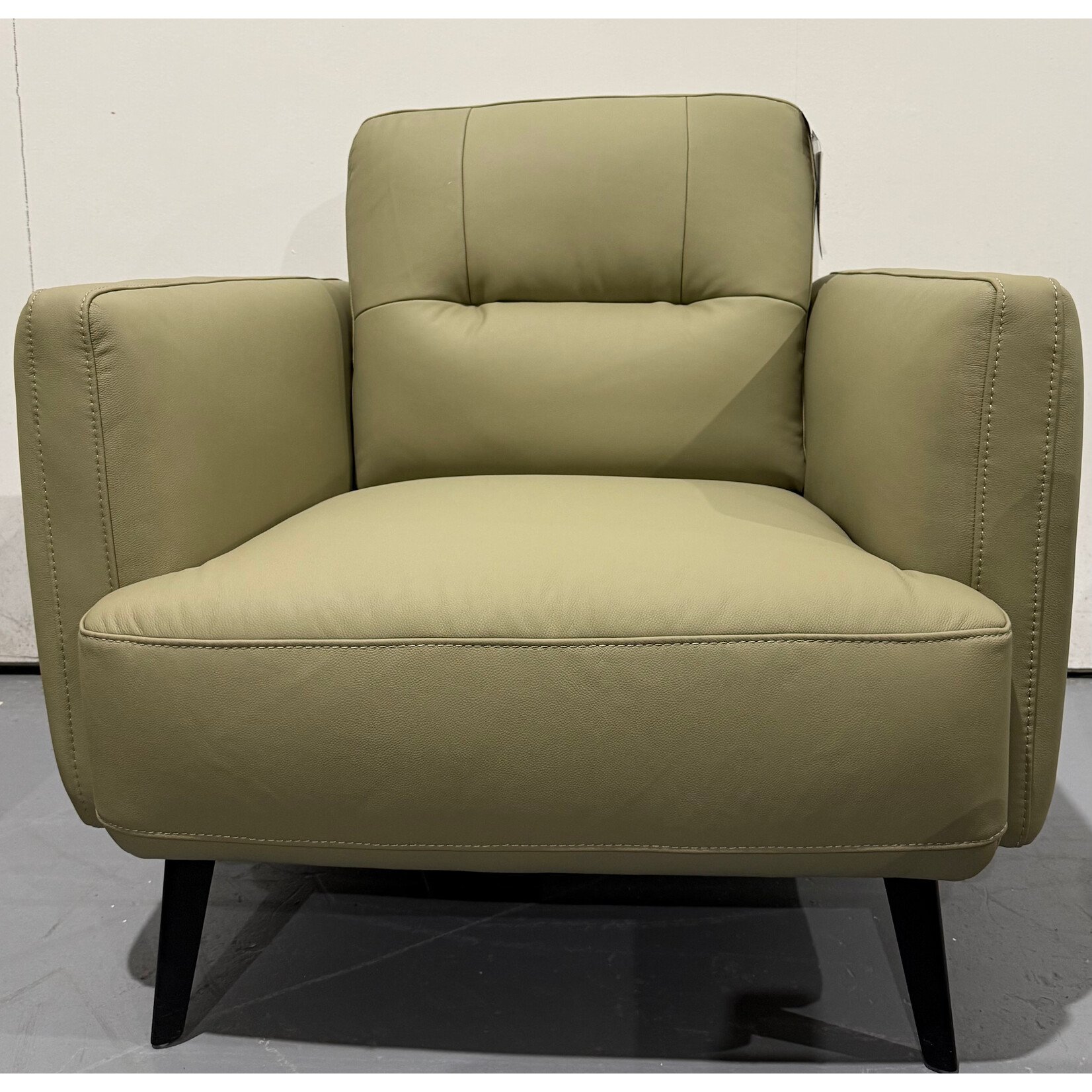 Leather Violino Chair