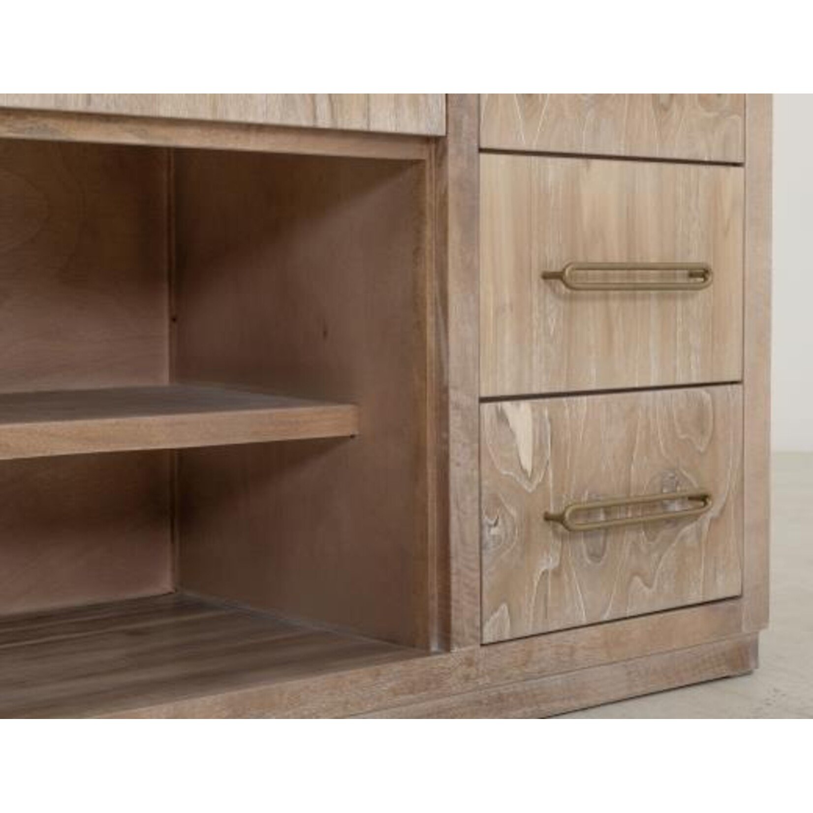 IFD Balam White Console