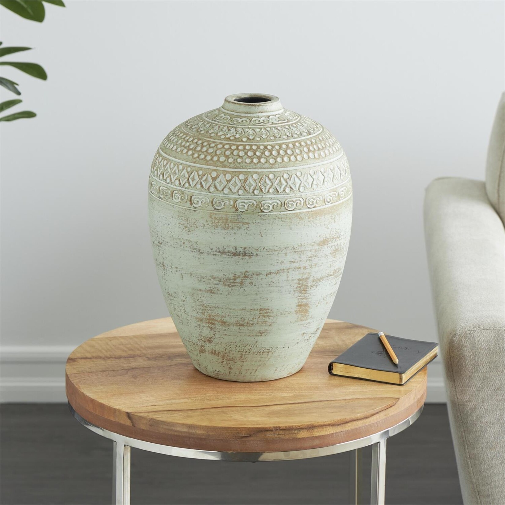 Deco Marche Terracotta Vase