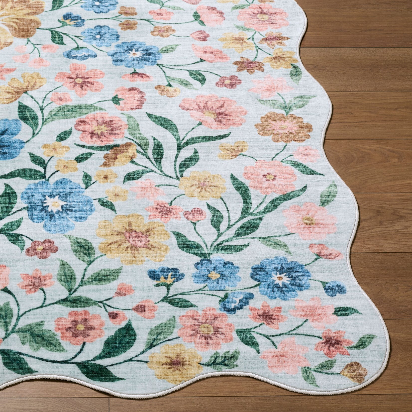 Surya LVB-2335 7ft.6in x 9ft.5in