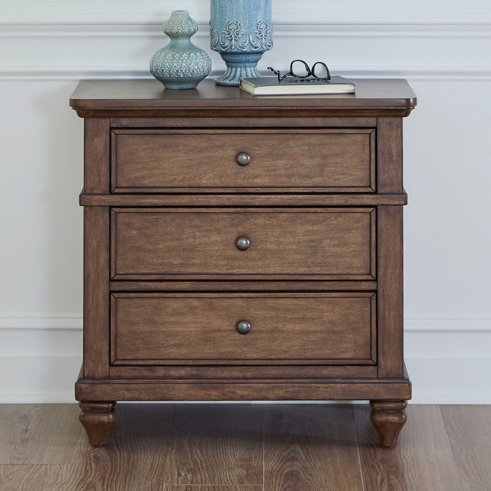 Liberty Furniture Twin Lakes Night Stand with Charging Station (K2UM/FW)