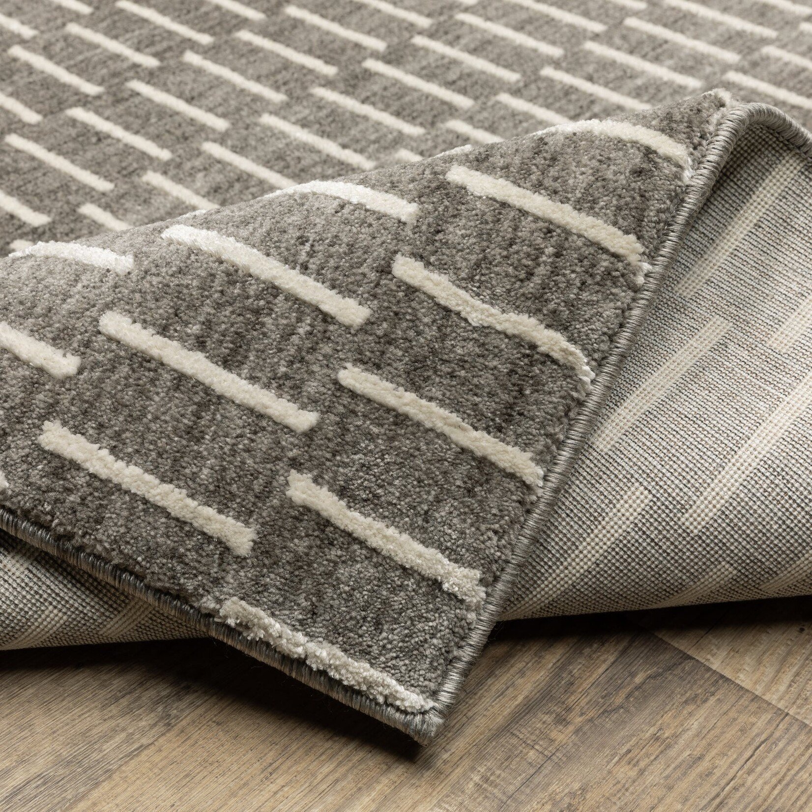 Oriental Weavers Oliver OLV03 6.7 x 9.6