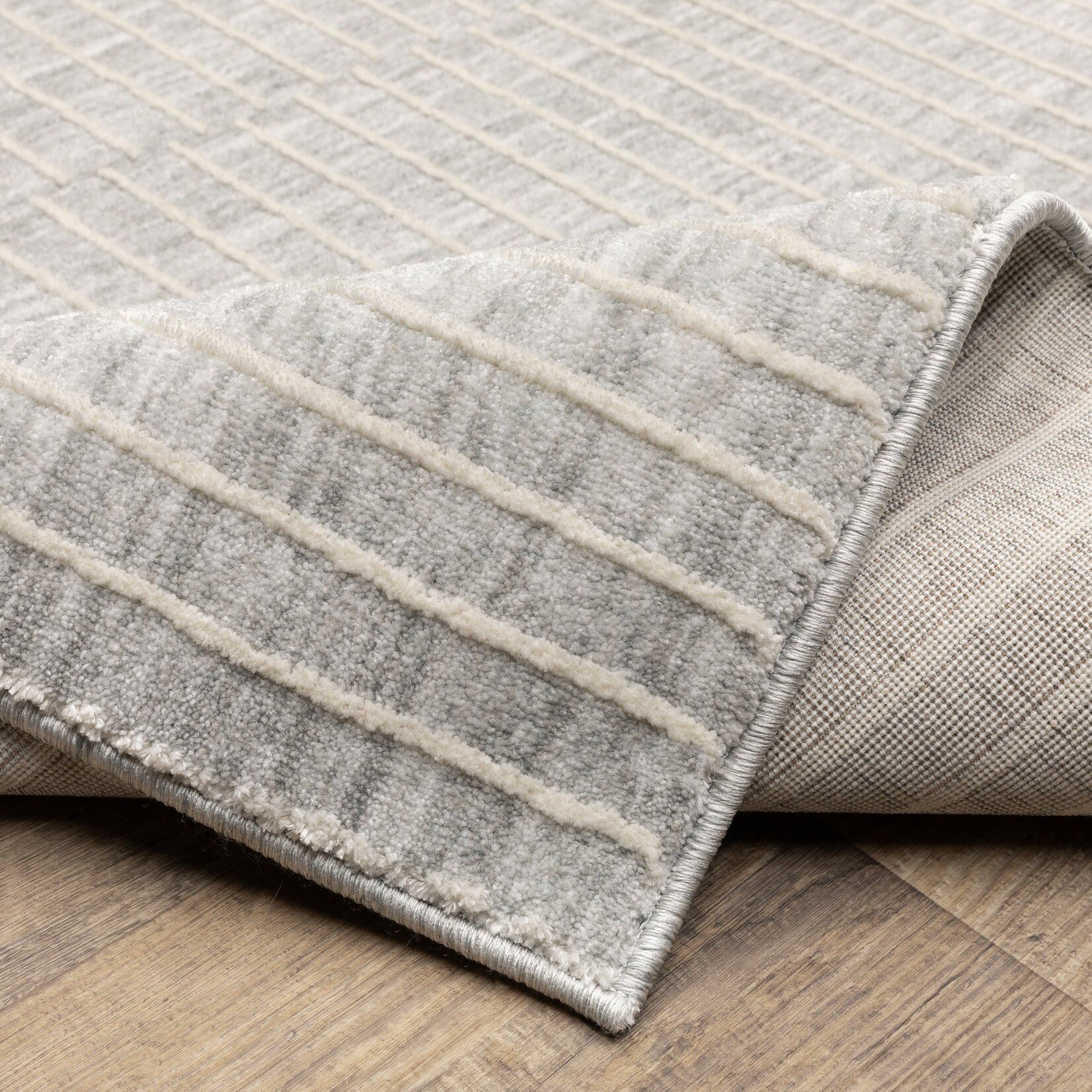 Oriental Weavers Oliver OLV08 6.7 x 9.6