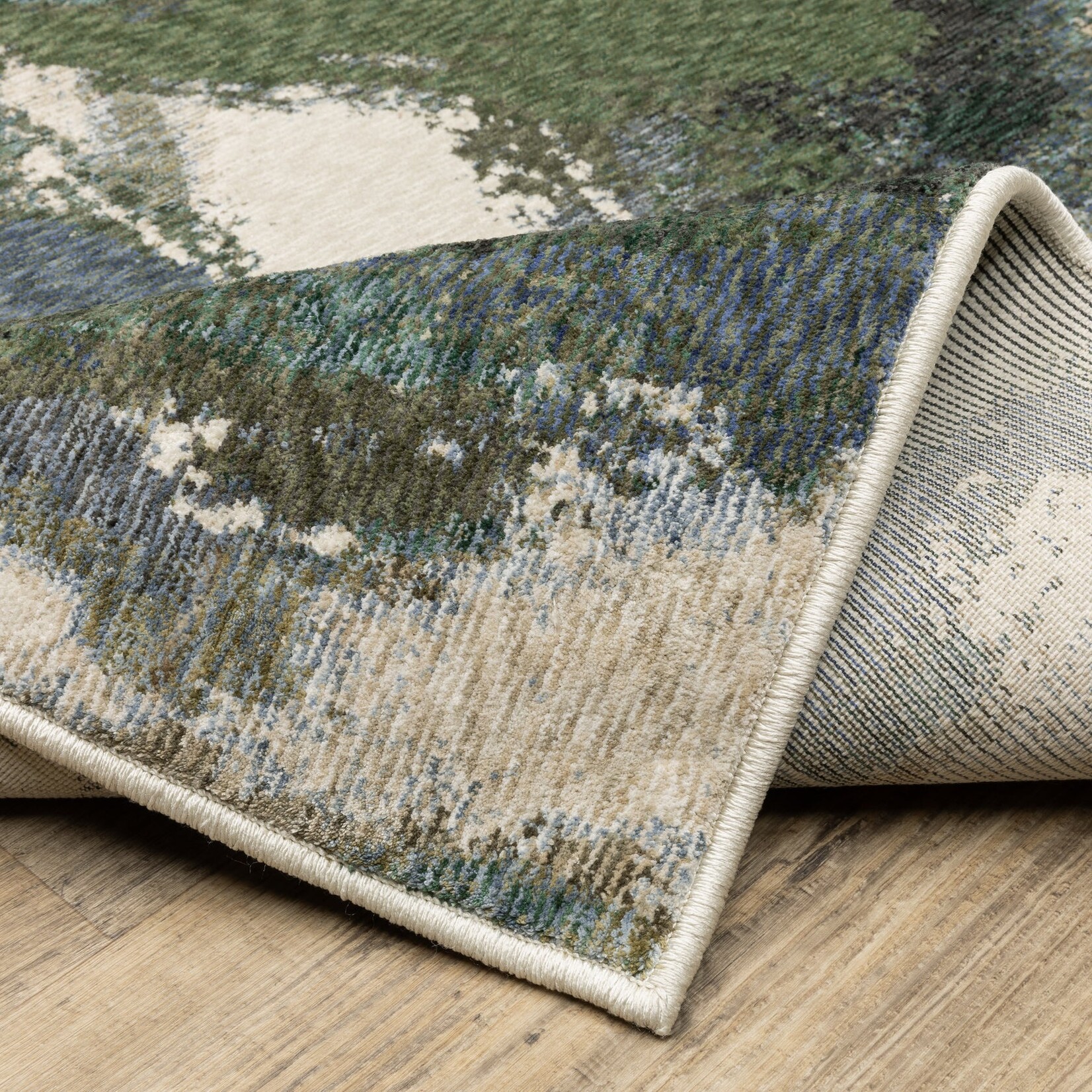 Oriental Weavers Tisdell TIS04 6.7 x 9.4