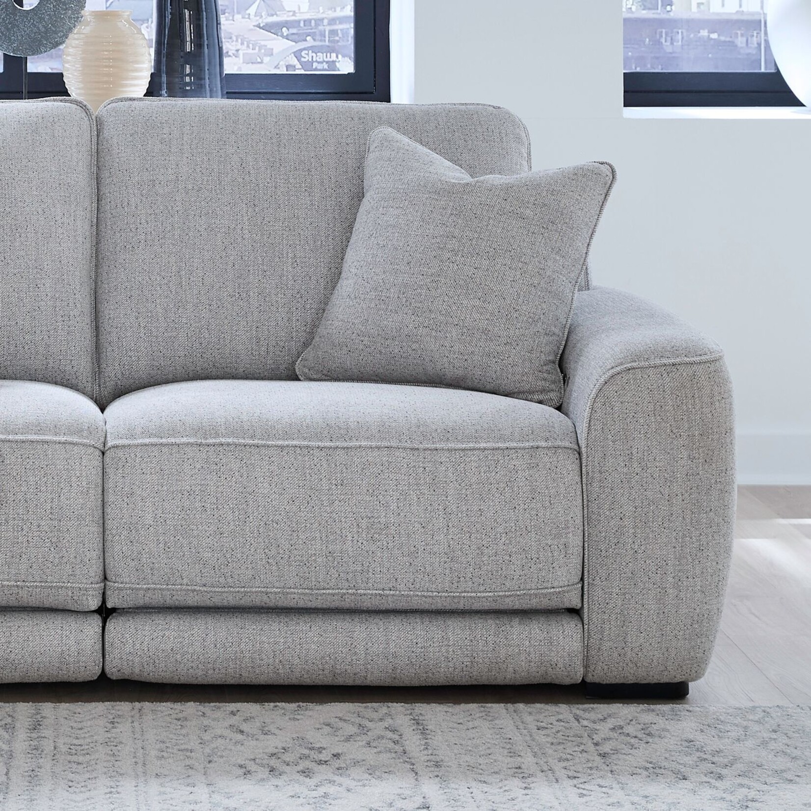 Liberty Furniture Blake 2pc Fabric Power Loveseat