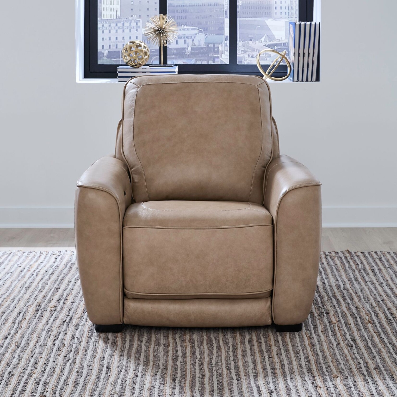 Liberty Furniture Blake Oatmeal Leather Power Recliner